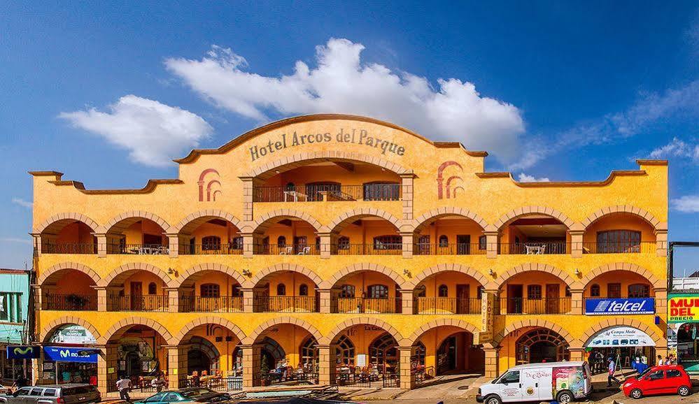 Hotel Arcos del Parque Acayucan Exterior foto